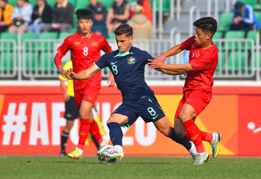 Lịch thi đấu bóng đá 4/3: Tâm điểm U20 Việt Nam và Ngoại Hạng Anh