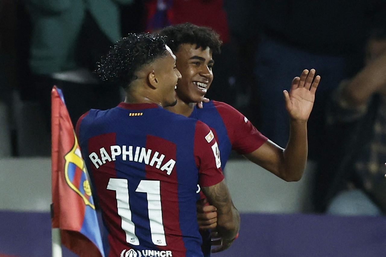 Highlights Almeria vs Barcelona | BLV Người Cồn | 17.5.24